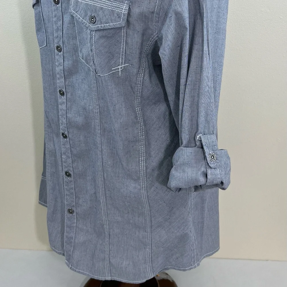 Buckle Men’s Athletic Fit Button Down Shirt - Picture 3 of 8